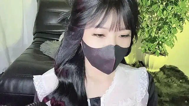 Mya Lee online show from December 2024 04:11:01 PM