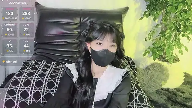 Mya Lee online show from December 2024 06:27:02 PM