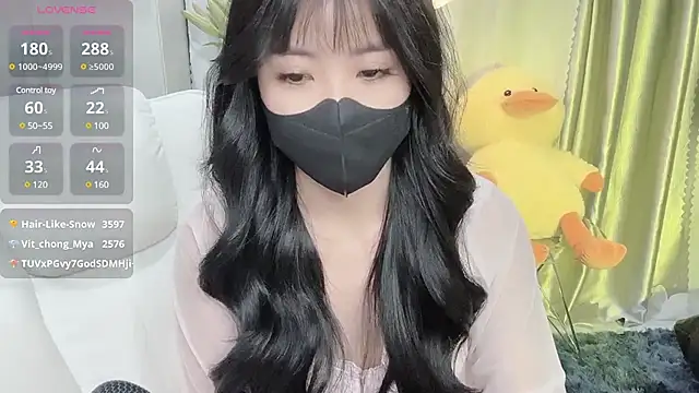 Mya Lee online show from February 2025 10:33:01 PM