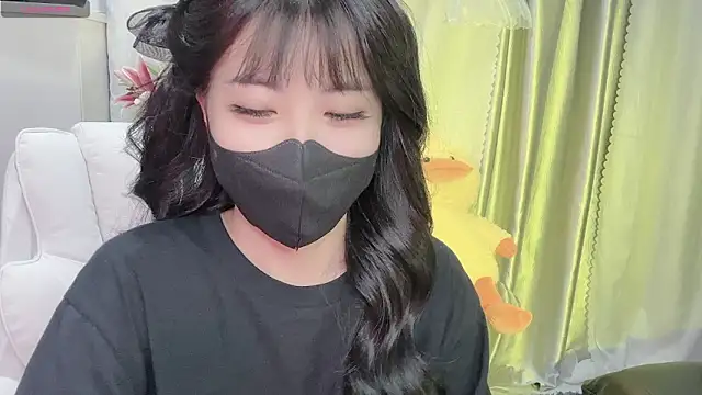 Mya Lee online show from February 2025 04:53:02 PM