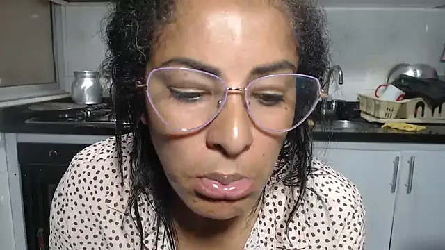 kateleyagrey online show from May 2026 07:42:01 PM