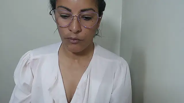 kateleyagrey online show from July 2026 07:19:02 PM