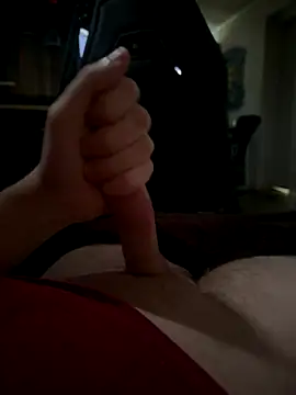 Snapshot of whitestroker chatting on November 2025 06:32:01 PM whitestroker online show from November 2025 06:32:01 PM