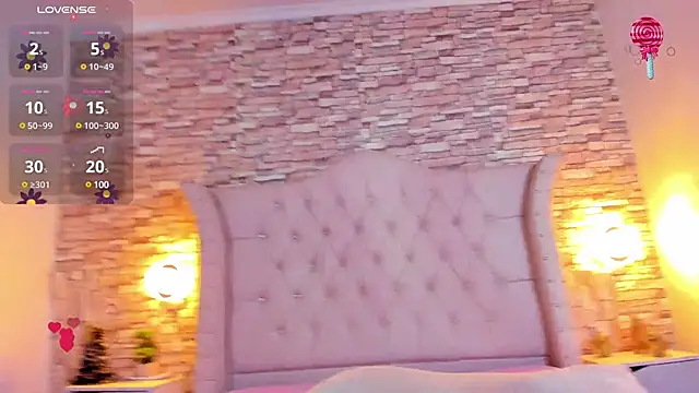 Snapshot of Lucia-sex chatting on February 2025 10:02:02 PM Lucia-sex online show from February 2025 10:02:02 PM