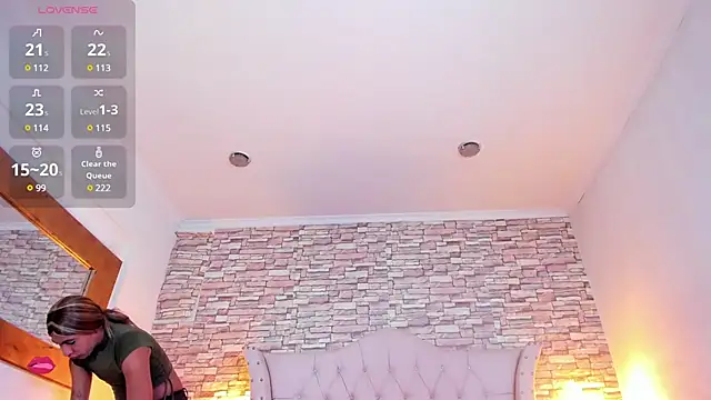 Snapshot of Lucia-sex chatting on March 2025 08:15:02 PM Lucia-sex online show from March 2025 08:15:02 PM