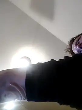 Snapshot of londonfuckwhore1 chatting on December 2024 06:49:02 AM londonfuckwhore1 online show from December 2024 06:49:02 AM