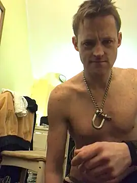 Snapshot of londonfuckwhore1 chatting on February 2025 11:19:02 AM londonfuckwhore1 online show from February 2025 11:19:02 AM