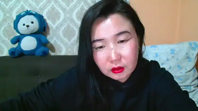 Snapshot of Bet_Lu chatting on January 2025 07:32:02 PM Bet Lu online show from January 2025 07:32:02 PM