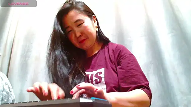 Snapshot of Bet_Lu chatting on March 2025 04:39:02 AM Bet Lu online show from March 2025 04:39:02 AM