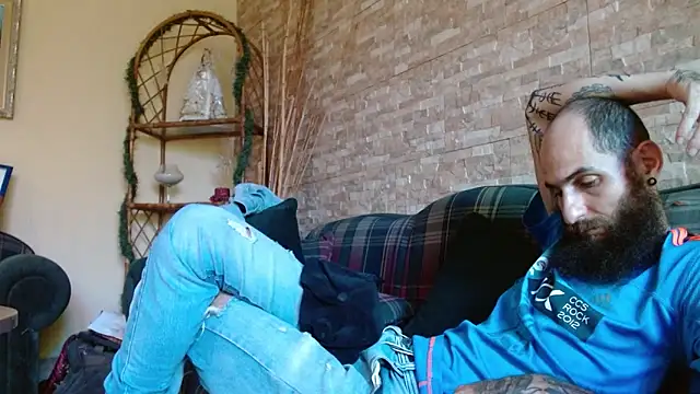 Tatted21xxx online show from March 2025 08:17:01 PM