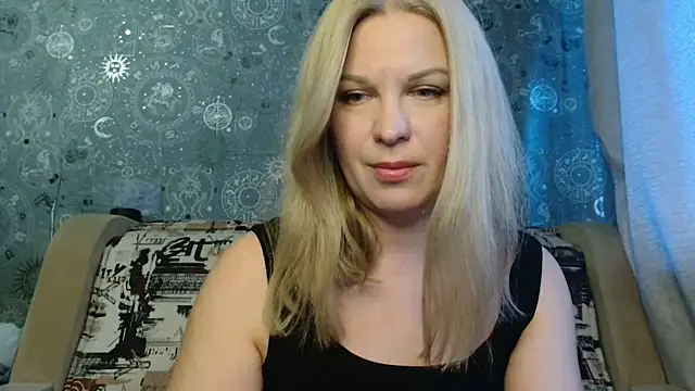 BlondeFox online show from October 2025 03:17:01 AM