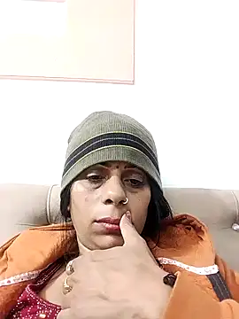 Snapshot of Manmohini123 chatting on January 2025 04:15:01 PM Manmohini123 online show from January 2025 04:15:01 PM