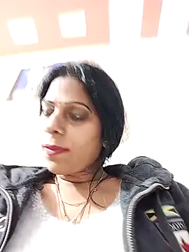 Snapshot of Manmohini123 chatting on January 2025 12:57:02 PM Manmohini123 online show from January 2025 12:57:02 PM