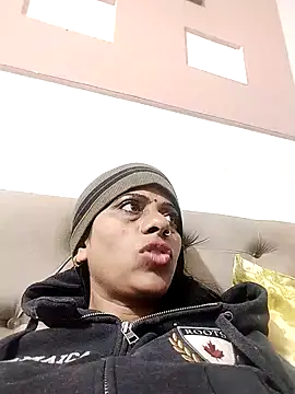 Snapshot of Manmohini123 chatting on January 2025 02:28:01 PM Manmohini123 online show from January 2025 02:28:01 PM