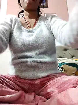 Snapshot of Manmohini123 chatting on February 2025 03:08:02 PM Manmohini123 online show from February 2025 03:08:02 PM