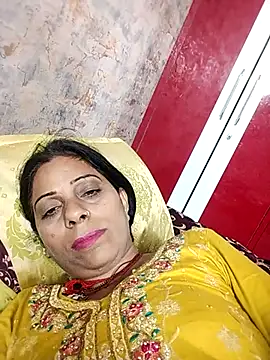 Snapshot of Manmohini123 chatting on February 2025 11:33:01 AM Manmohini123 online show from February 2025 11:33:01 AM