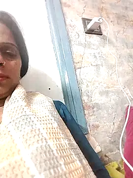 Snapshot of Manmohini123 chatting on March 2025 03:12:02 PM Manmohini123 online show from March 2025 03:12:02 PM