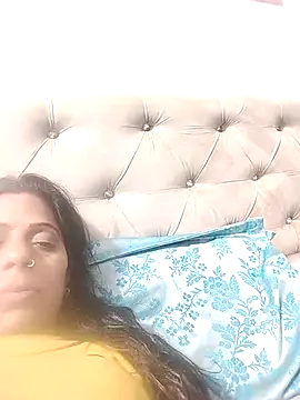 Snapshot of Manmohini123 chatting on March 2025 05:35:02 PM Manmohini123 online show from March 2025 05:35:02 PM