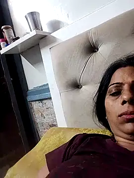 Snapshot of Manmohini123 chatting on March 2025 03:59:01 PM Manmohini123 online show from March 2025 03:59:01 PM