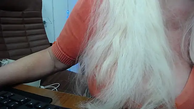 BlondyLeeBest online show from March 2025 01:50:02 AM