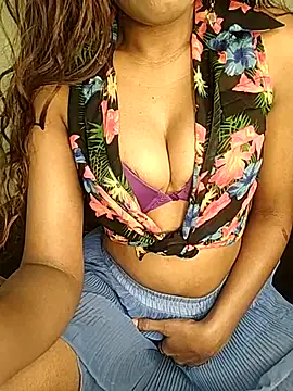 Snapshot of Indian-Squirt chatting on February 2025 05:52:01 AM Indian-Squirt online show from February 2025 05:52:01 AM