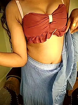 Snapshot of Indian-Squirt chatting on March 2025 03:31:02 PM Indian-Squirt online show from March 2025 03:31:02 PM