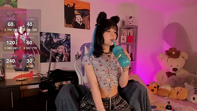 Snapshot of lolaaa_bunny1 chatting on November 2025 04:47:01 AM lolaaa bunny1 online show from November 2025 04:47:01 AM