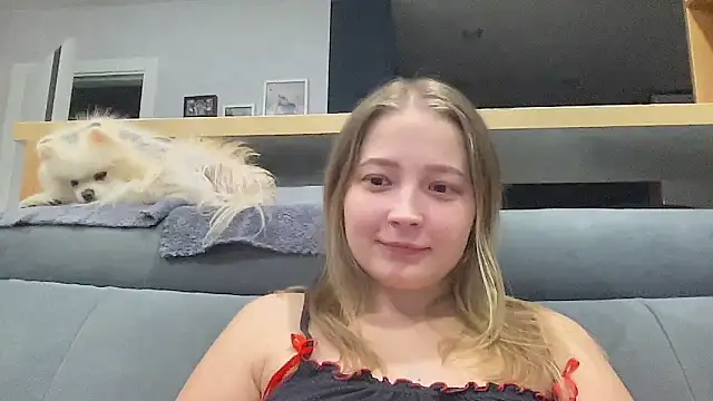 CharmingSarah online show from September 2025 04:30:01 PM