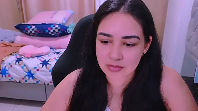 Snapshot of _anastasia chatting on April 2026 06:58:02 PM anastasia online show from April 2026 06:58:02 PM