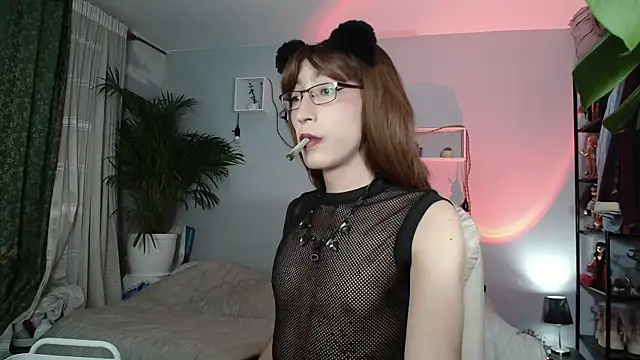 NicoleCortez online show from October 2025 01:35:01 AM