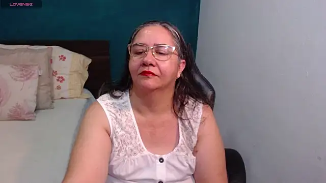 scaelettdubois online show from May 2026 01:36:01 AM