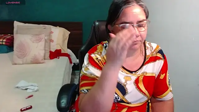 scaelettdubois online show from June 2026 11:49:01 PM