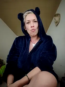 Snapshot of sexymarilyncolombia chatting on February 2025 10:43:01 PM sexymarilyncolombia online show from February 2025 10:43:01 PM