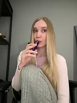 MariaTull online show from March 2025 06:55:01 PM