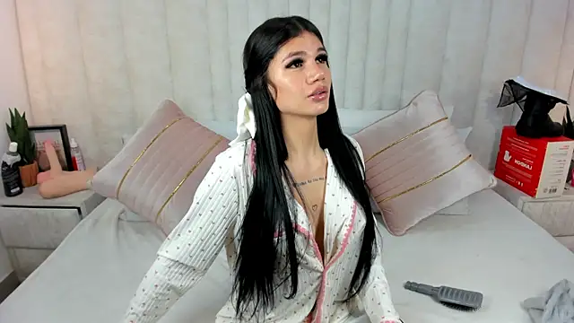 Snapshot of im_anie chatting on March 2025 04:49:02 AM im anie online show from March 2025 04:49:02 AM