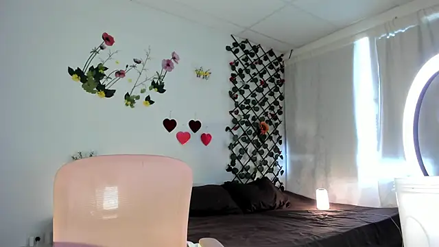 cailynhot online show from February 2025 06:21:02 PM