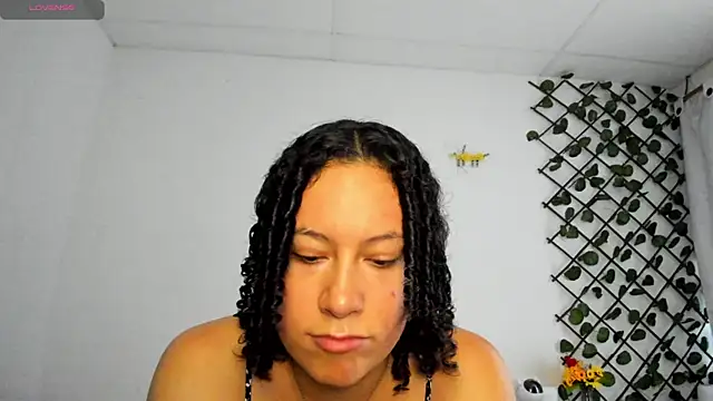 cailynhot online show from July 2026 10:47:01 PM