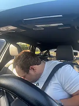 JonJ0 online show from December 2025 12:10:01 PM