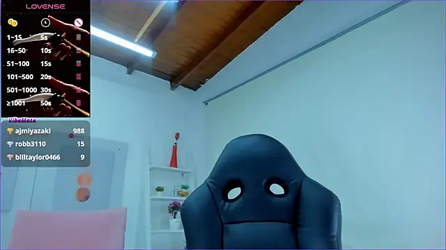 AlessiaMarcu- online show from March 2025 10:29:01 AM