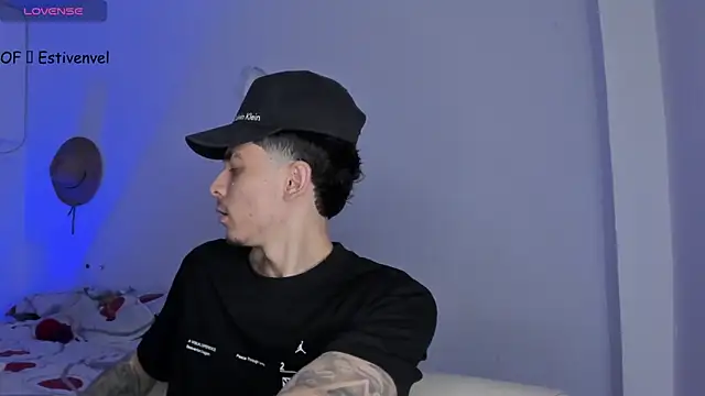 Snapshot of steve_latin chatting on March 2025 02:23:02 PM steve latin online show from March 2025 02:23:02 PM