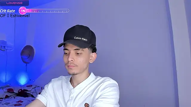 Snapshot of steve_latin chatting on March 2025 02:15:02 PM steve latin online show from March 2025 02:15:02 PM