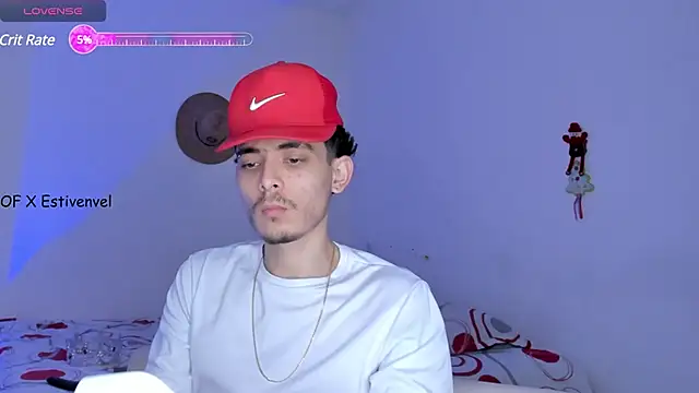 Snapshot of steve_latin chatting on March 2025 03:14:02 PM steve latin online show from March 2025 03:14:02 PM