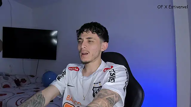 Snapshot of steve_latin chatting on September 2025 06:55:02 PM steve latin online show from September 2025 06:55:02 PM