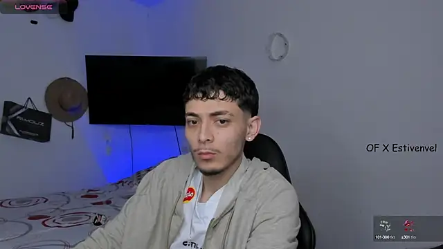 Snapshot of steve_latin chatting on October 2025 09:51:01 AM steve latin online show from October 2025 09:51:01 AM