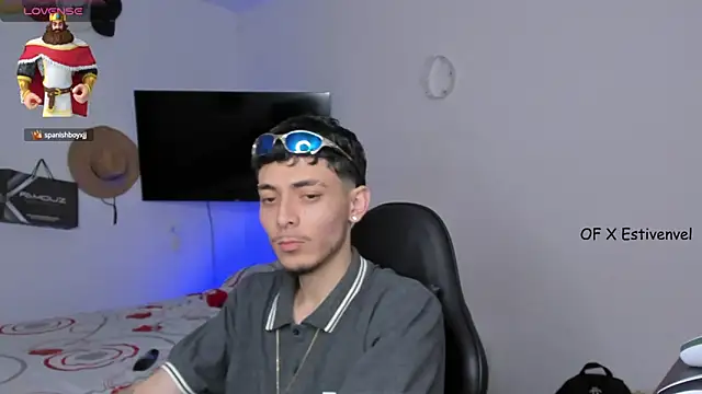 Snapshot of steve_latin chatting on October 2025 06:05:02 PM steve latin online show from October 2025 06:05:02 PM