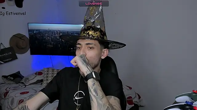 Snapshot of steve_latin chatting on October 2025 05:58:02 PM steve latin online show from October 2025 05:58:02 PM