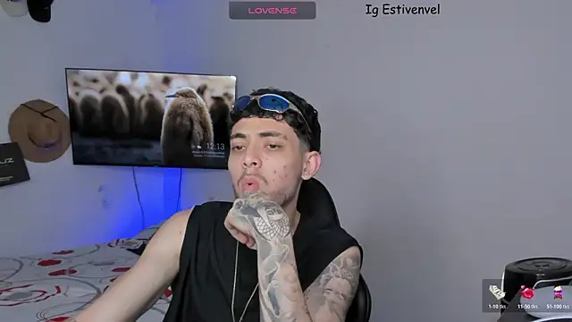 Snapshot of steve_latin chatting on November 2025 05:13:01 PM steve latin online show from November 2025 05:13:01 PM