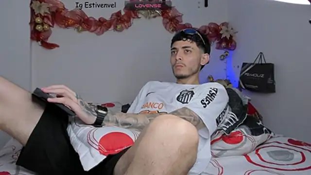 Snapshot of steve_latin chatting on November 2025 03:56:02 PM steve latin online show from November 2025 03:56:02 PM