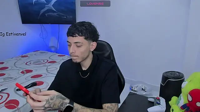 Snapshot of steve_latin chatting on February 2026 01:40:01 PM steve latin online show from February 2026 01:40:01 PM