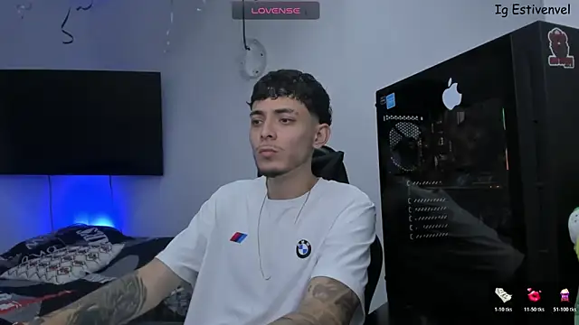 Snapshot of steve_latin chatting on February 2026 05:53:02 PM steve latin online show from February 2026 05:53:02 PM